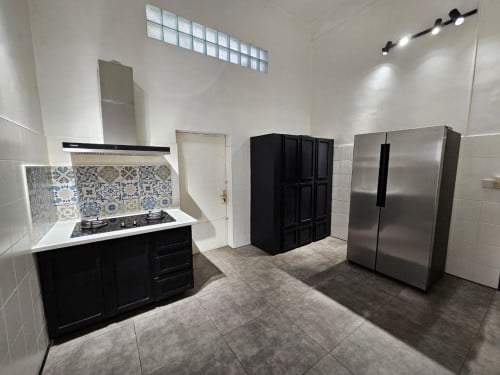Renovated 3 Bedrooms For Rent in Beoung Keng Kang1.