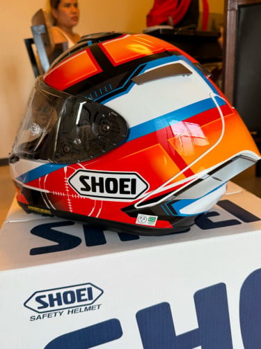 Shoei X15 escalate authentic from Japan.