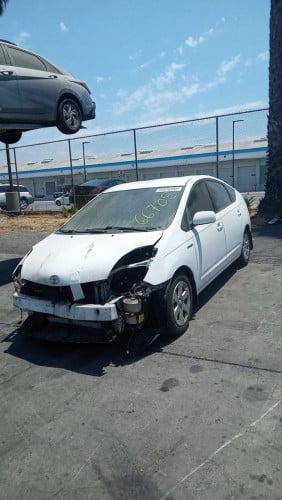 Toyota Prius 2006 full ក្នុងលឿង​10ម៉ឺនម៉ាយស៊ីន​ឃ្មុំស៊ីន ឡានដោះកាង