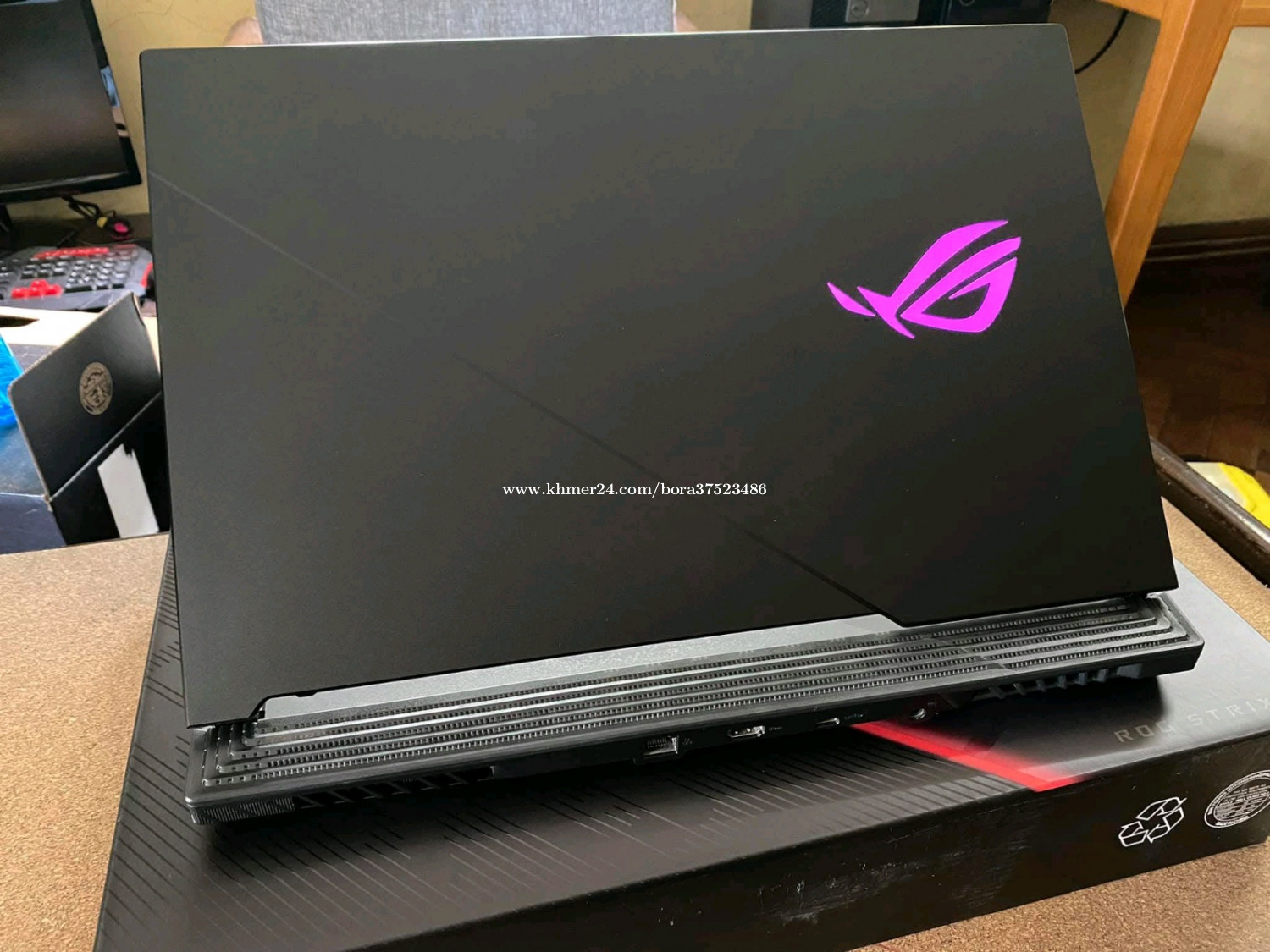 Asus Rog Strix G 733 Logitech G733 Lightspeed (Black) Headset LDLC