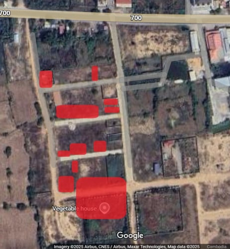 ដីជាប់ផ្លូវក្រវ៉ាត់ក្រុងបាត់ដំបង 10mx20m មានប្លង់ស្រាប់