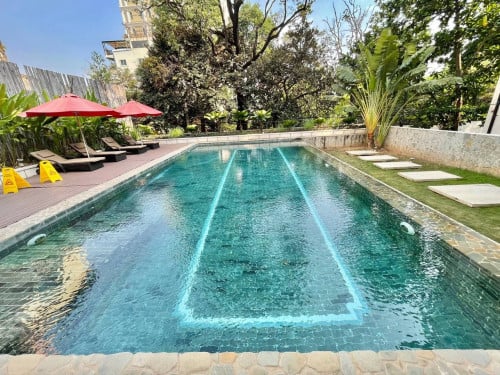 Apartment Unit Type : 3 bedrooms, 2 bedrooms & 1 bedroom Available