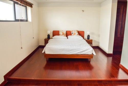 Apartment Unit Type : 3 bedrooms, 2 bedrooms & 1 bedroom Available