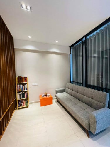 Fully Furnished Urgent at Time Square 3