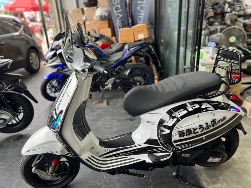 Vespa Sprint 150 2018 ក្រដាសពន្ធ លេងស្រាប់