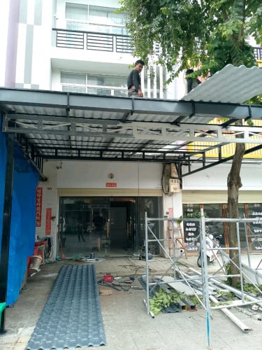 ការងារ​តសំយាបហាង3ល្វែងក្នុងបុរីប៉េងហ៊ួតបឹងស្នោរ