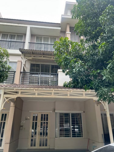 ផ្ទះជួលបុរីប៉េងហួត 371| House for Rent Borey Peng Huoth 371