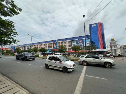 ផ្ទះលក់ House for Sale  (តម្លៃធូថ្លៃ លក់ទាបជាងតម្លៃដើម)