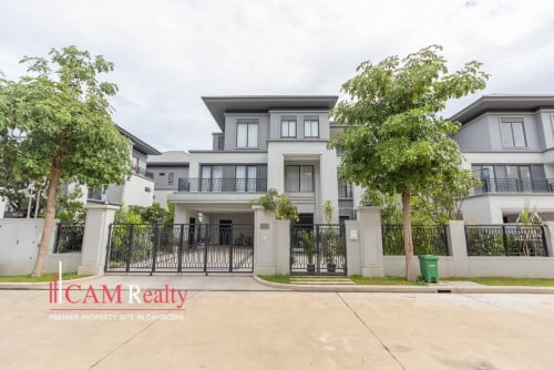 Chip Mong 60 米大街 Queen​ 别墅出租