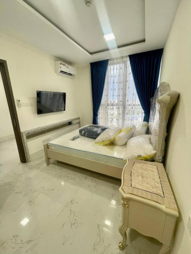 Conda for rent