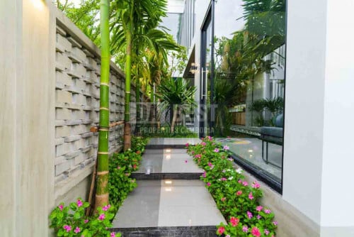 Dabest Properties: Stunning 2 Bedroom Pool Villa For Rent In Siem Reap
