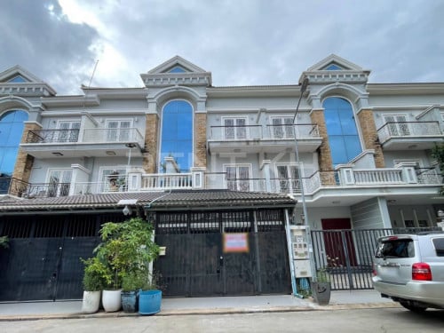 Link House for Rent at Borey Vimean Phnom Penh