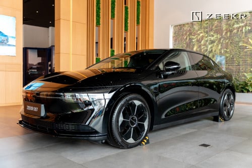 ZEEKR 007 រថយន្តថ្មីមួយគ្រឿងចុងក្រោយ​​​ ធានាពីក្រុមហ៊ុន