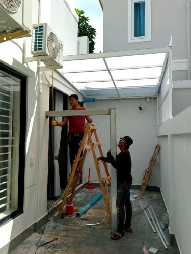 ការងារ​សំយាប​និងដំឡើងធ្នើចង្រ្គានចំហៀងផ្ទះ