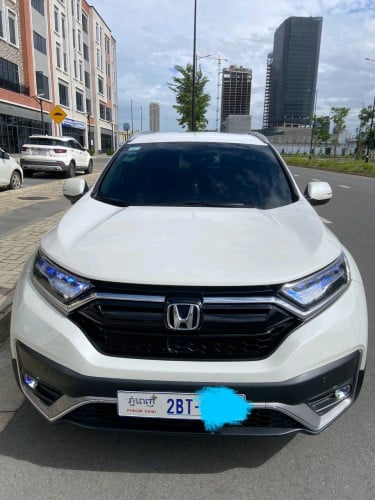 ទើបតែកាត់បានពីម្ចាស់ដើមផ្ទាល់ Honda CRV 2023 full កប់ថ្មីណាស់ទើបប្រើបាន3មុឺនគីឡូទេ