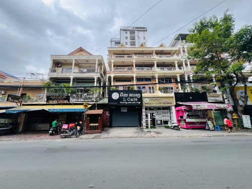 ​ផ្ទះសម្រាប់ជួលនៅជិតសាលារៀនទូលទំពូង - House For Rent 🏡