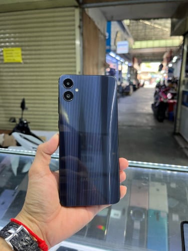 Samsung A05 64G Ram4G Sim2 Global ម៉ាសុីនអេក្រង់ស្រុីន