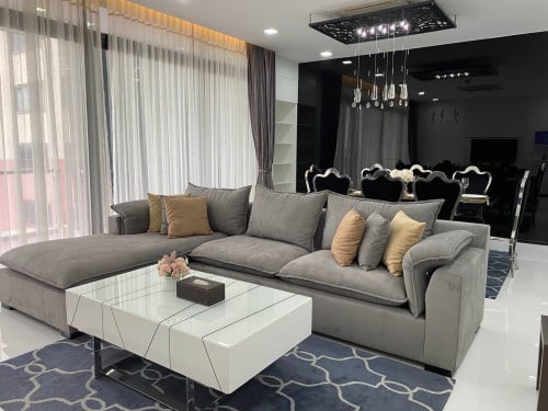 Service Apartment 3 Bedrooms For Rent in Doun Penh