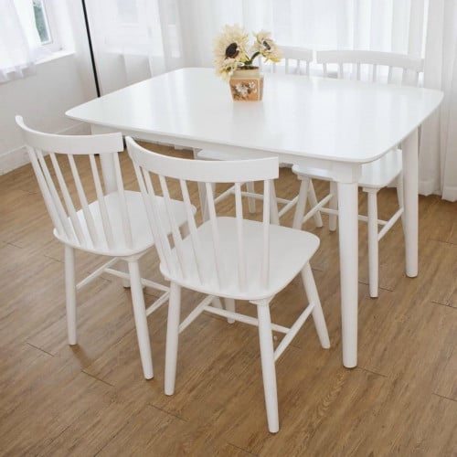 ឈុត​តុ​បាយ​