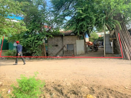 🏦Land Available for Urgent Sale at a Special Price (Negotiable).