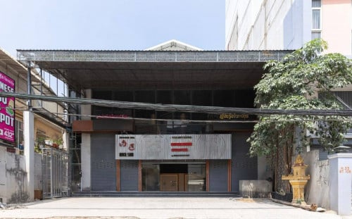 Shophouse For Rent In BKK