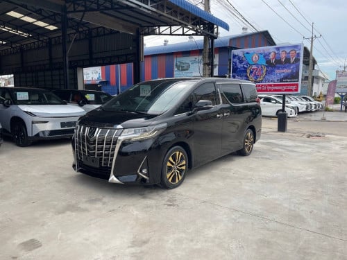 Toyota Alphard 2019 executive lounges ឡាននៅថ្មី