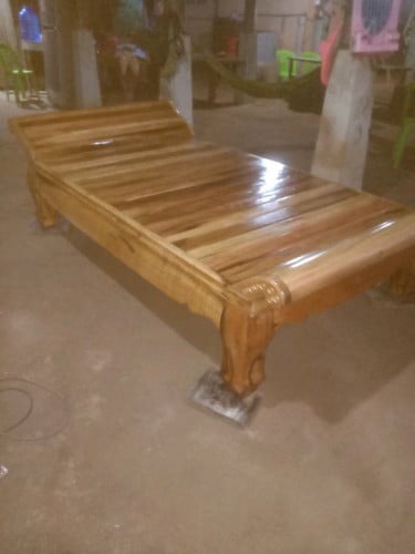 គ្រែព្រះនាងឈើកកោះ ក្រាក់គុណភាពជាប់បានយូរ