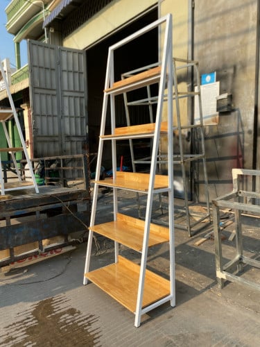 ធ្នេី | Shelves