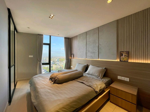 Available Now 3Bedroom For Rent In Time Square 3