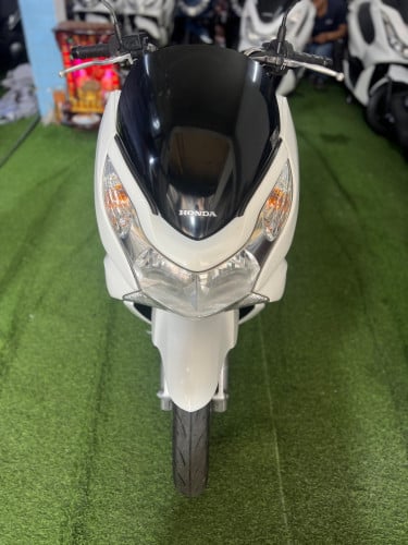 PCX 012,125cc