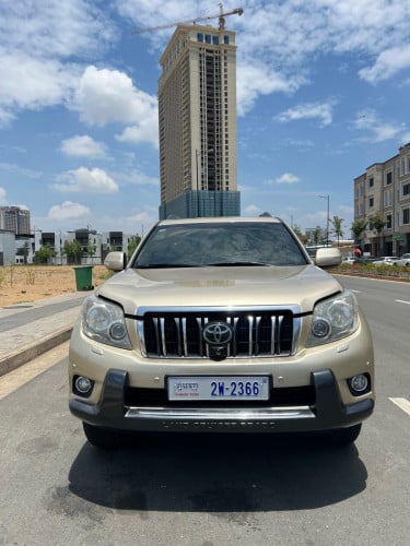 ឡានលក់បន្ទាន់លុយ