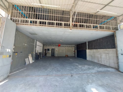 ឃ្លាំងជួល ៖ ខណ្ឌទួលគោក, រាជធានីភ្នំពេញ /倉庫出租：金邊市堆谷區