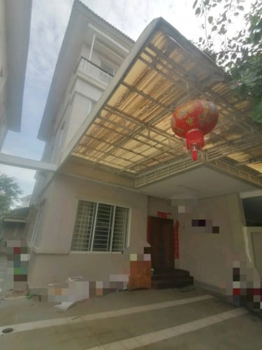 ផ្ទះជួល ក្នុងបុរីប៉េងហួតបឹងស្នោរ