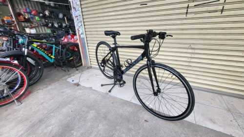 កង់ហាត់ប្រាណ 700c មួយទឹកជប៉ុនស្អាត90%។គ្រឿង Shimano