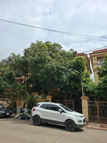 ផ្ទះជួល ឬ លក់ Rent or Sale