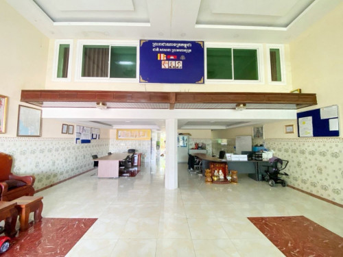 ផ្ទះអាជីវកម្ម២ល្វែងជាប់គ្នាលើផ្លូវជាតិលេខ៤_លក់បន្ទាន់