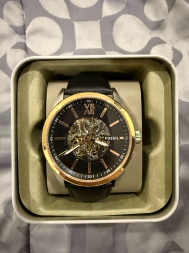 នាឡិកាដៃ ម៉ាក Fossil