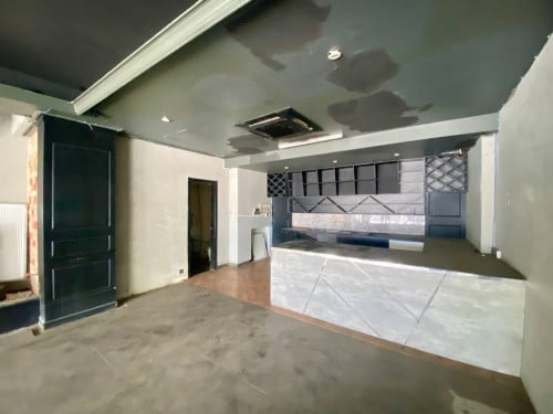 Spacious Shophouse for Rent in Daun Penh