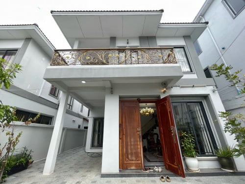 3bedrooms villa for rent in Kouk Roka