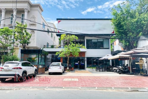 600 Sqm Commercial Space For Rent in Daun Penh
