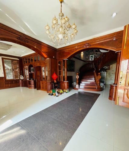 Building and villa for rent located in front of Borey Peng Hout Boeung Snor