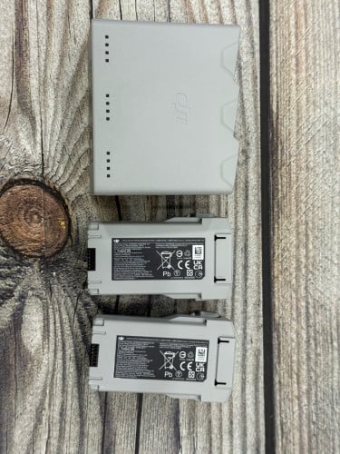 Mini3/3pro/4pro 2 Batteries + Hub 98%