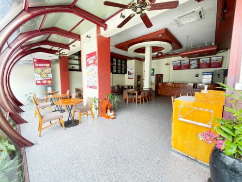 Restaurant for Rent at Sangkat Tuek L'ak Mouy, Khan Toul Kouk