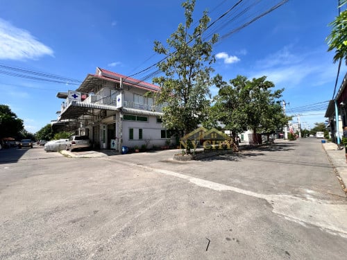 ផ្ទះលក់ ក្នុងបុរីឡាយគង់ ចំការដូង