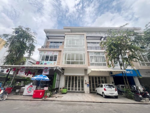 ផ្ទះសម្រាប់លក់ | Shophouse for Sale