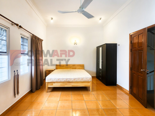 🏡5 Bedrooms Villa for Rent-Phsar Doem Tkhov Area