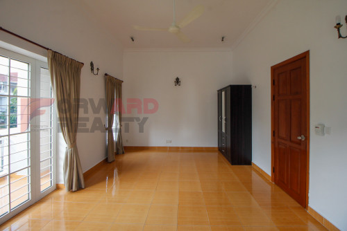 🏡5 Bedrooms Villa for Rent-Phsar Doem Tkhov Area