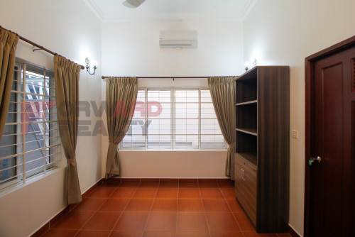 🏡5 Bedrooms Villa for Rent-Phsar Doem Tkhov Area