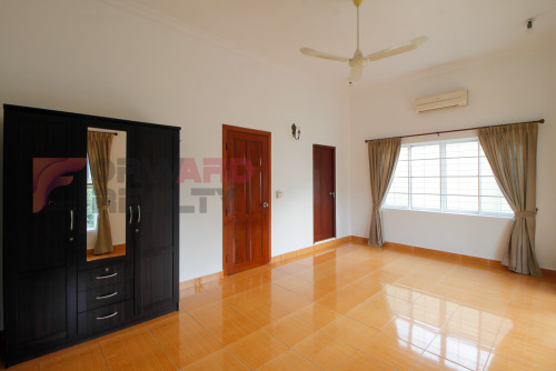 🏡5 Bedrooms Villa for Rent-Phsar Doem Tkhov Area