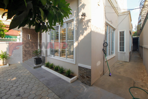 🏡5 Bedrooms Villa for Rent-Phsar Doem Tkhov Area